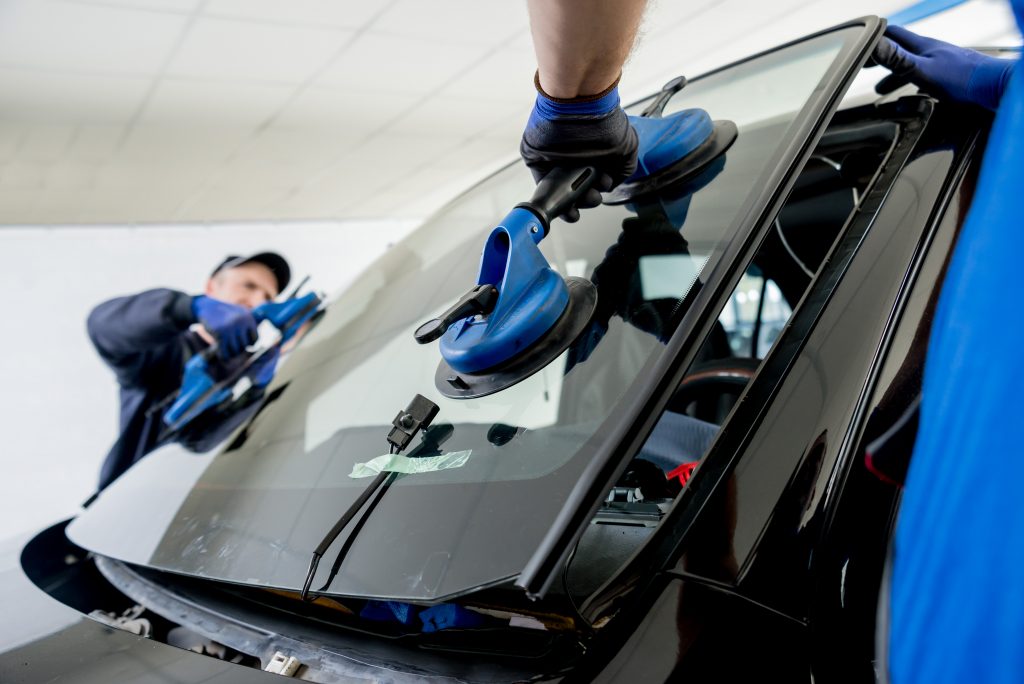 Workers in Southwest Auto Glass Repair Shop in Chandler AZ Phoenix